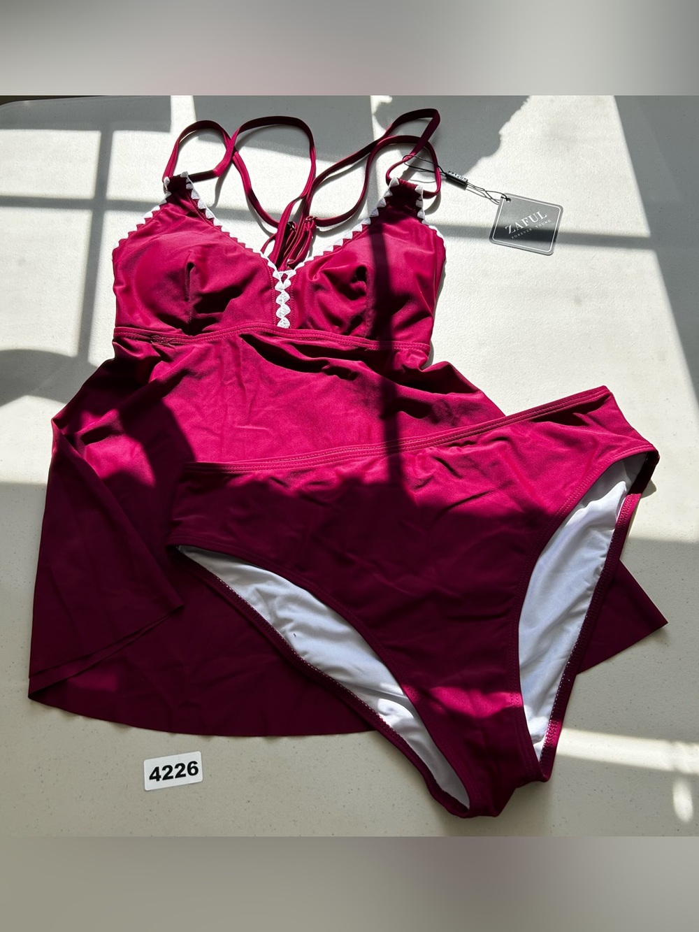 Zaful Tankini Bikini Set Medium Burgundy White Spaghetti Strap Lined